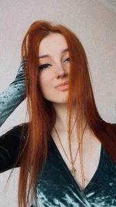 PhyllisEmbrys XXX nøgenfoto 4