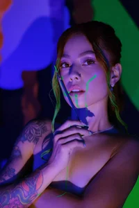 ErikaBenz_ Show Neon Pic 5