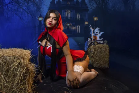 Geabloom “Little Red Riding Hood in the Forest of Desire” Immagine 