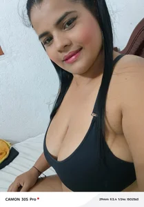 Sofia_Moon01 Public Pic 4