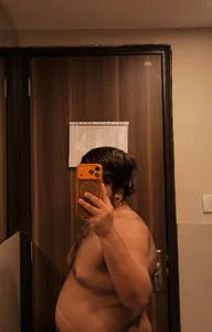 Adrian_Charms Me Myself  2. fénykép