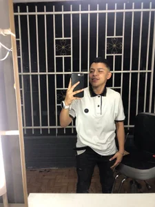 ale_clark Public Pic 3