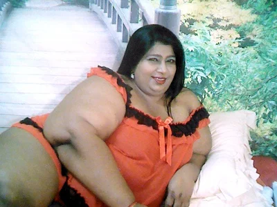 indianhoney694u Public Pic 5