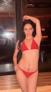 @Nayiber.mora od Lorraine_Leon  6 snímek