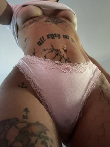 _laechle_s XXX nøgenfoto 4