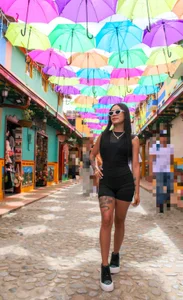 Enjoying🥰🌤 de Sami_Evanns  photos