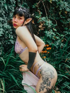 EemaHaruki Hi. I'm Eema টি ছবি