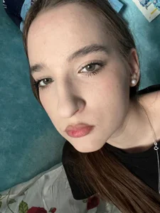 DovieAono Public Foto 4