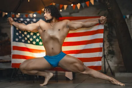 MikeEstevess INDEPENDENCE DAY!!! Pic