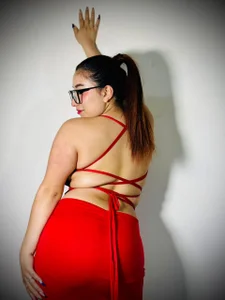 AdharaRose_Rs 🌹🤍 Classy, Sweet & Irresistible 🤍🌹 Pic 5