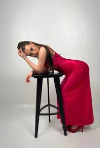 LynneFares Public Pic 3