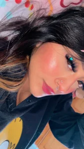 Public od Miaa_Thopmson  2 snímek