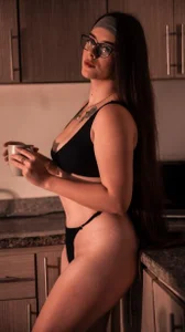 Charlotte_Olsen_ sexy girl In the kitchen😋🫠 Pic 5