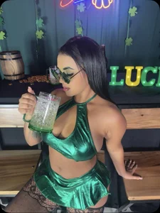 ximena_case Happy St. Patrick's Day 🍀💚 รูป 