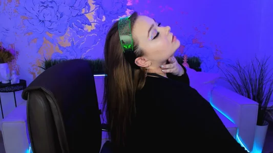 KimberlyMaran The future has come Hình 5