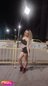 Pearl_Michelts hornny Pic