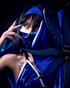 jessi_lemuss Kitana ready to play Foto 9