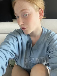 _Pluts_ A little of me - Stacy Pic 2