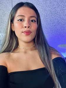 EMILIIA_RICHTER__のEMI IN IA 🙈🙈の 3枚の写真