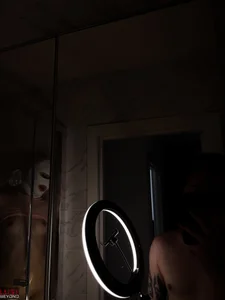 lust_beyond SEXY SHOWER Pic 2