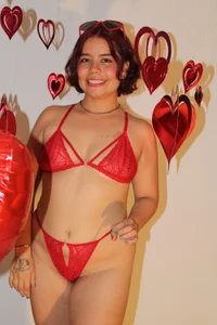 Eimy__saenz Love Pic 9