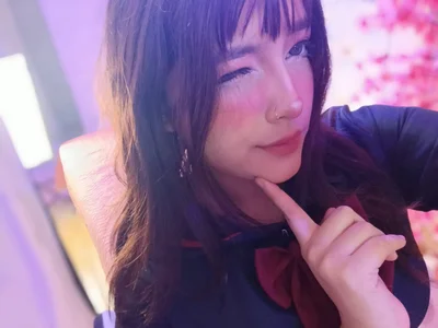 Girl hot and sensual 🔥🥵 de Parismorelli1  Imagens