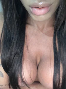 Public de morenaamisteriosa  4 Imagens