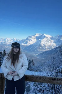 AliraX Public 😍 Pic