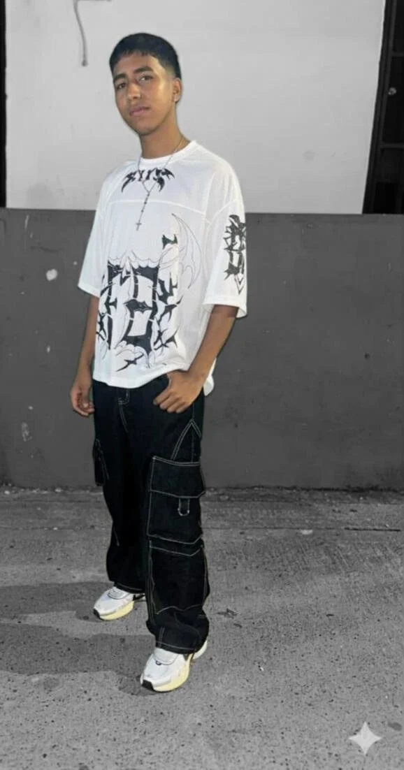 Ender_h0tt Foto en Tendencia 8675