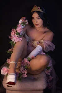 Veronica_isaza__ Not even Bowser could resist this royal charm. Foto 3