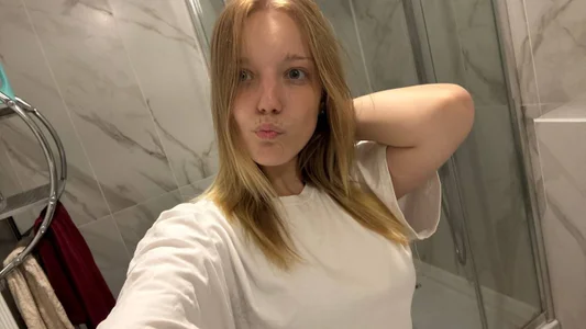 ChristeenScarr Public Immagine  3
