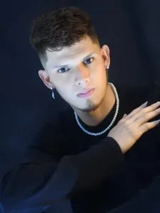 davilap_toyboy know me Foto 2