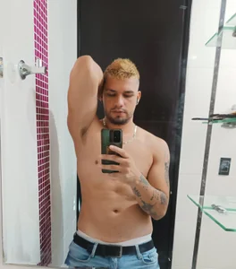 Jacob19_ Public Pic 4