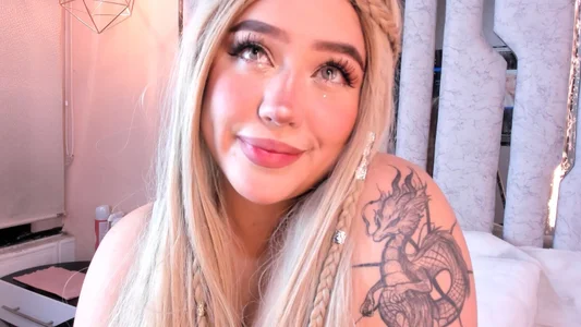AliceWaltonn Im alice💋 Pic 3