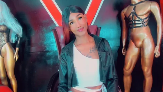 Kendall_hornyyの🌻💖✨の 2枚の写真