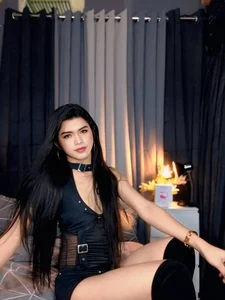 xSamanthaNicoleのHOT AND SEXY🫦の枚の写真