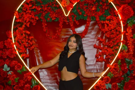 GabriellaLee San Valentins Day Pic 3