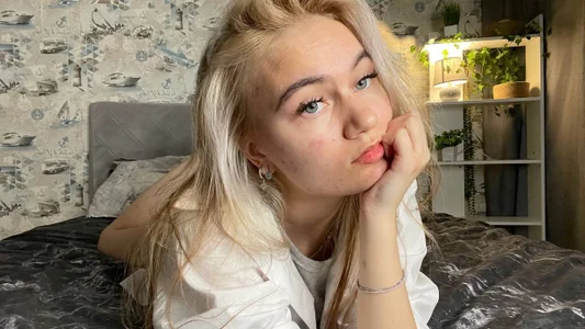 BeatrixEsser white girl Pic 4