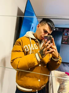 Public de 1Panini21  4 photos