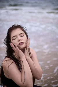 MelissaMay__ In the rhythm of the surf💙 Pic 3
