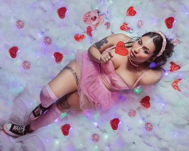 Sasha_Larsen Candy Poză 2