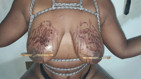 dangerouslyhot Public 사진 9