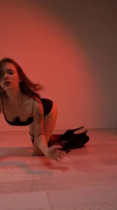 Casey_Sweeet red mood❤️❤️❤️ Pic 4