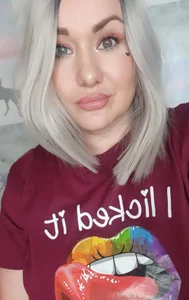 KinkyLittleWitch Just me 사진 2