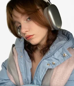 JoselynNeave Public Poză 2