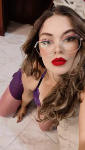 siamilfff YOUR SUBMISSIVE IN PURPLE LINGERIE slika 2