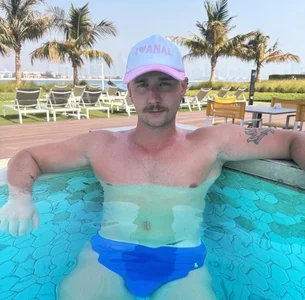 cute_markBeautiful and Modest图片 4