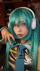 Terraelowen mikumiku slika