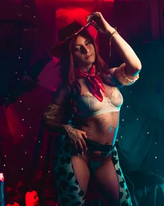 scarlet__rossi I'm your cowgirl. 🥵 Hình 7