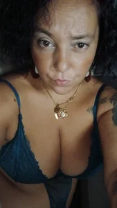 islandwoman Ilha 🏝️ Pic 3